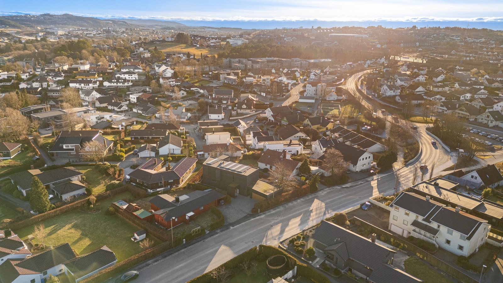 Eiendommen ligger sentralt med kort vei til Sandnes sentrum Galleribilde