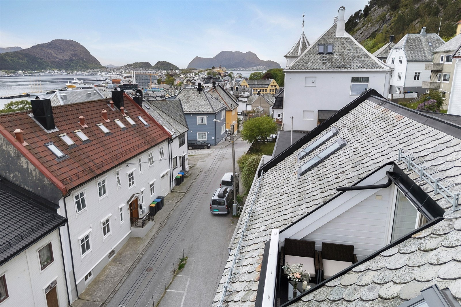 Leiligheten ligger i et rolig nabolag med kort vei ned til bysentrum Galleribilde