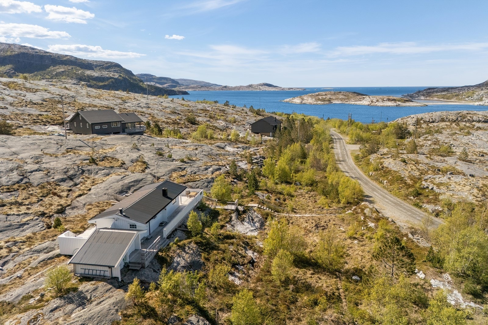 Beliggenheten i Flatanger gir nærhet til et yrende øyrike, ideelt for båtliv og fiske. Galleribilde