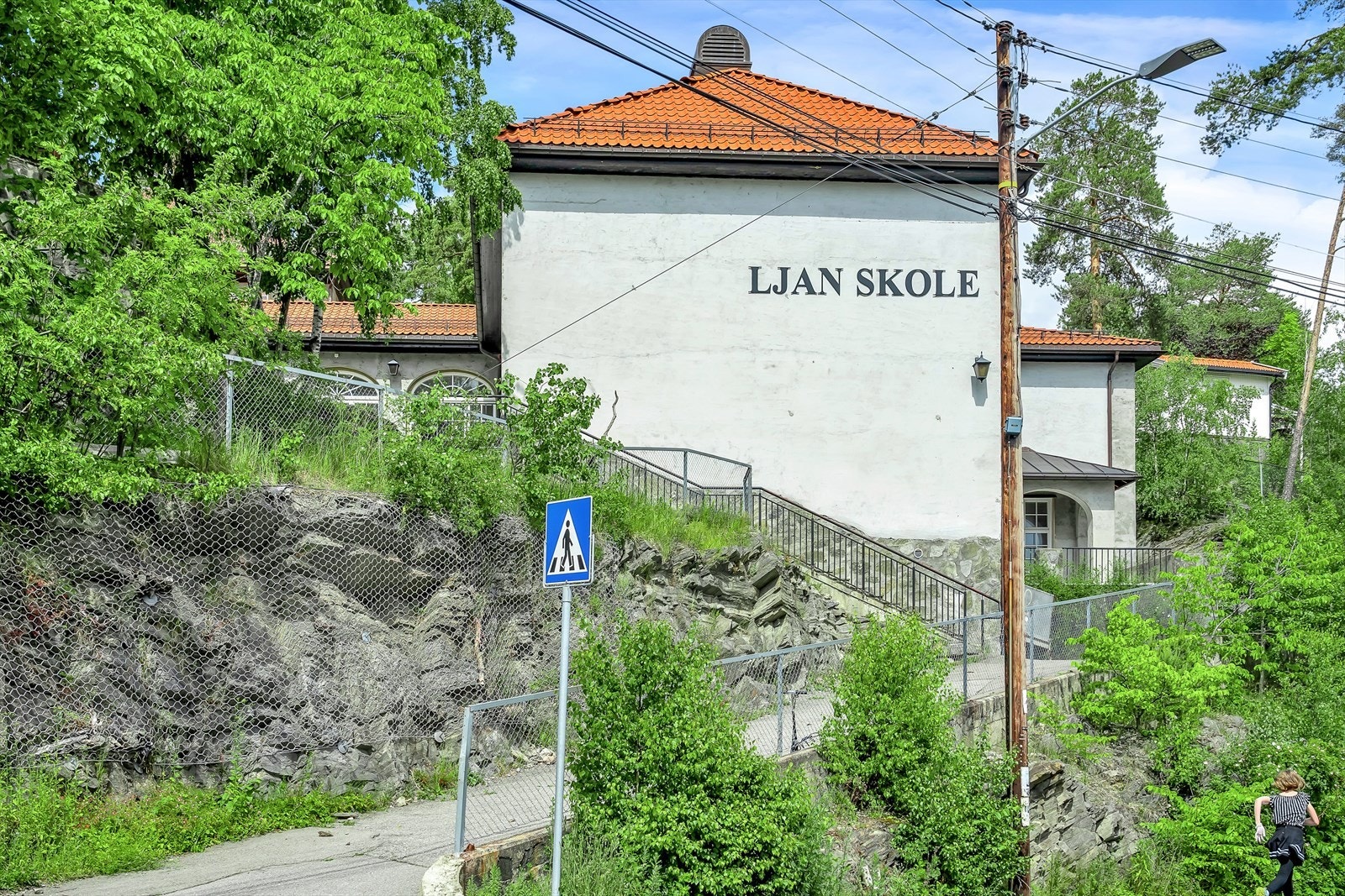 Ljan skole i nærområdet gir en praktisk hverdag for barnefamilier Galleribilde