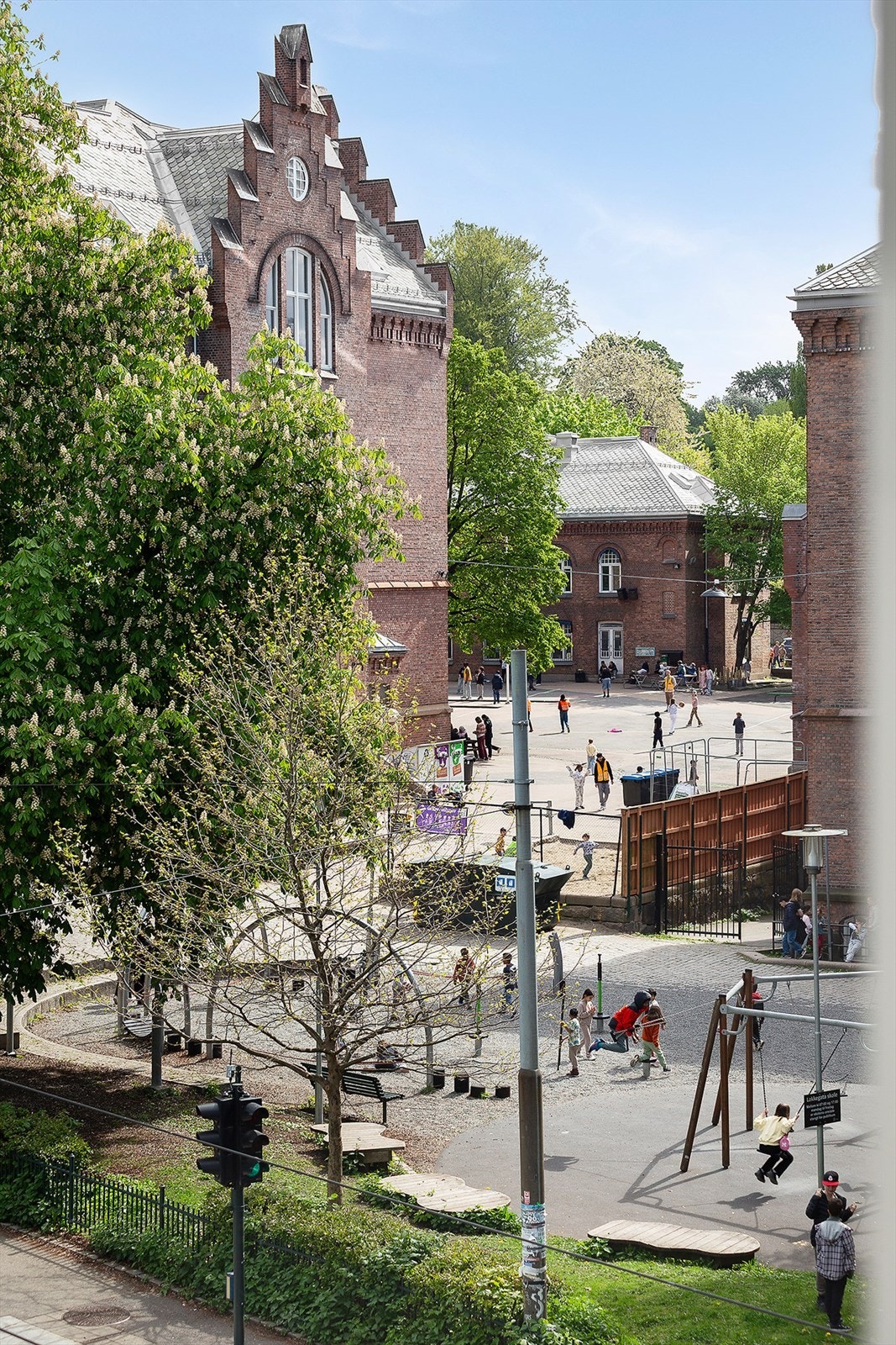 Sentral beliggenhet med nærhet til handel, servering og byliv Galleribilde