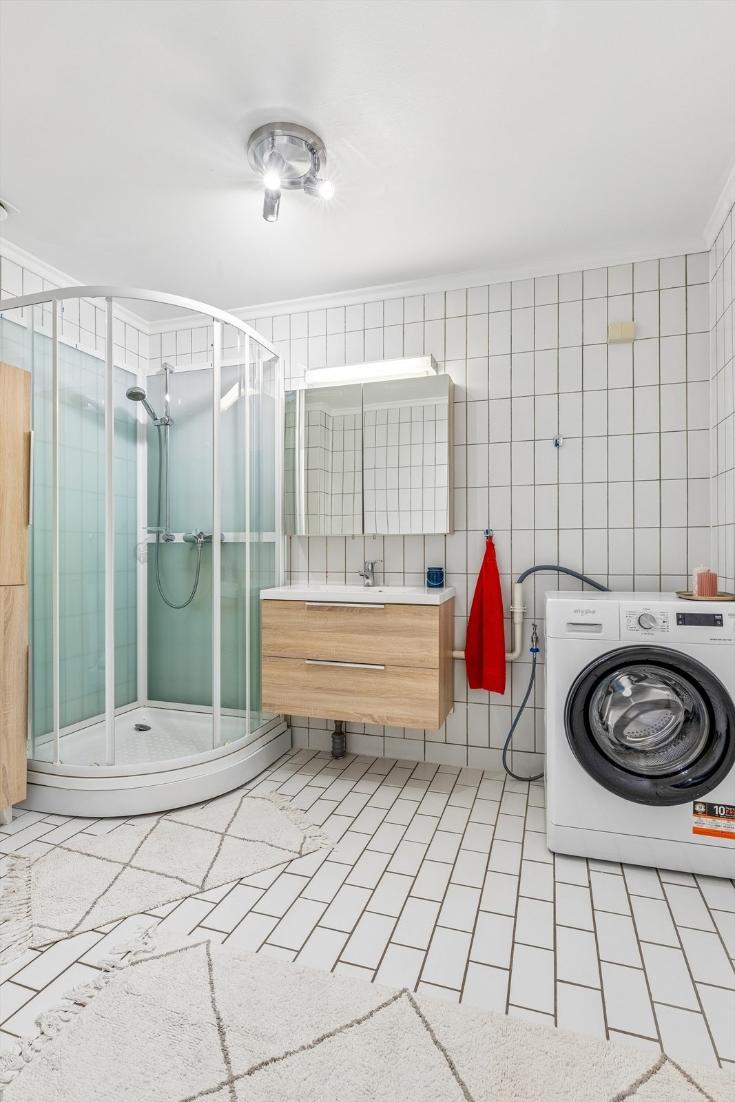 Varmekabler i gulvet på badet gir god komfort. Galleribilde