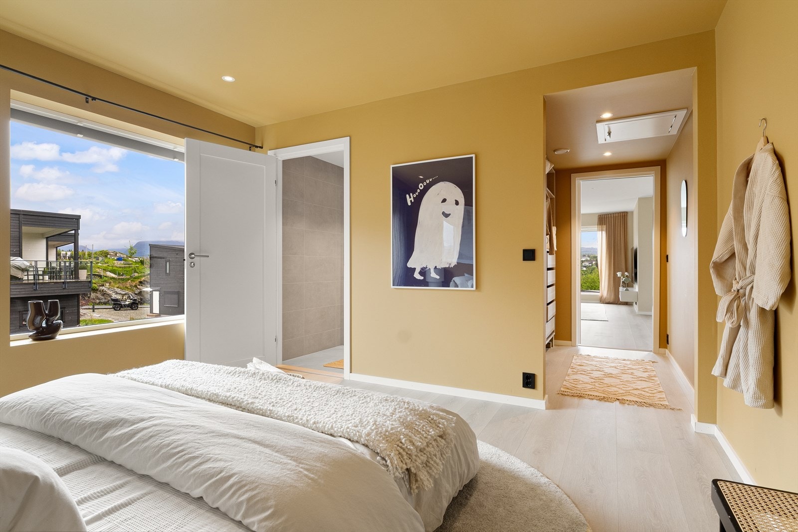 Her får du eget bad og walk-inn garderobe! Galleribilde