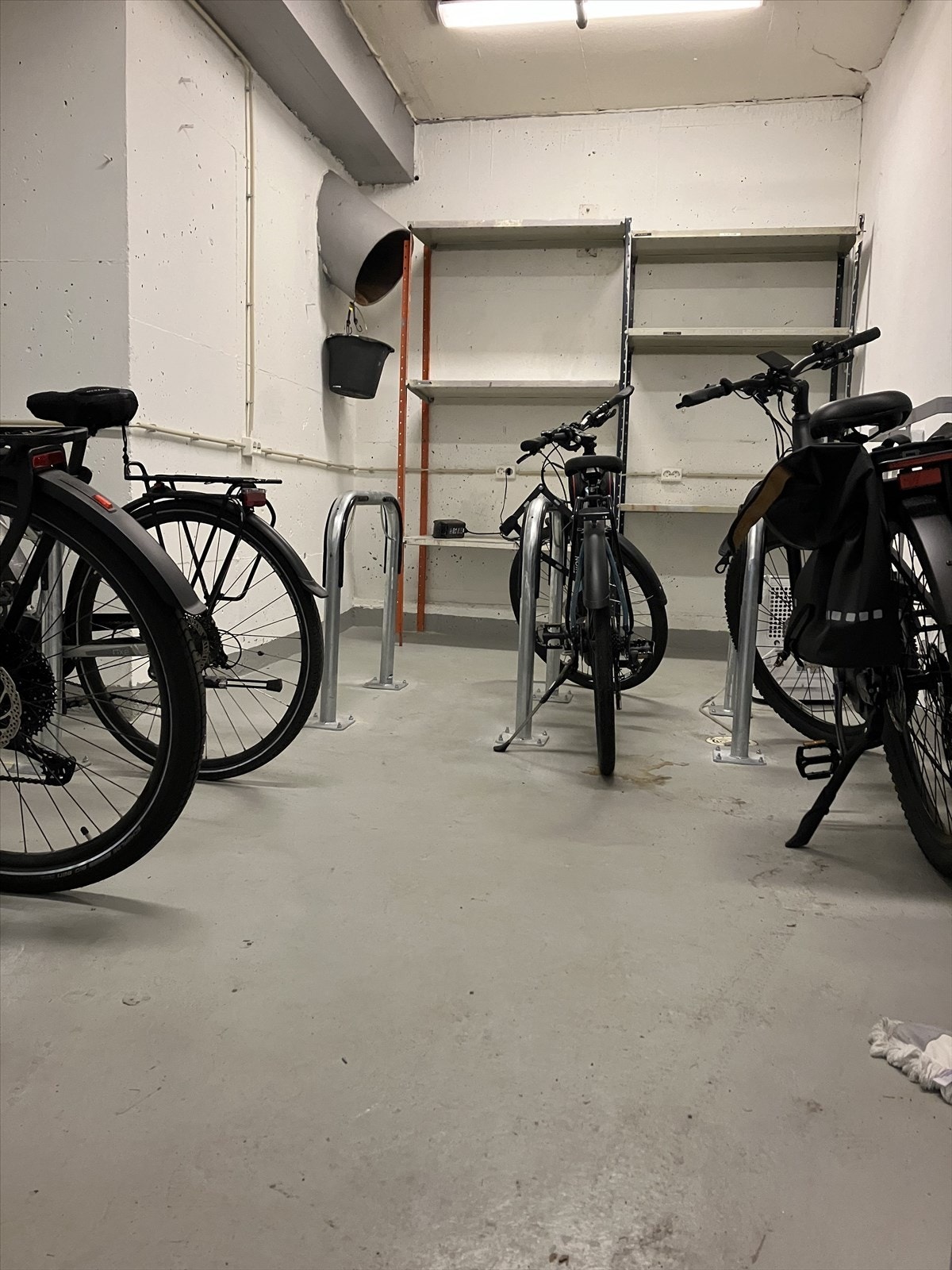 Felles sykkelparkering Galleribilde
