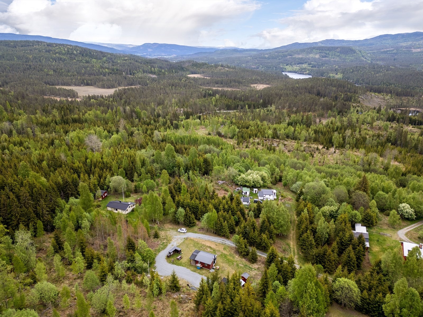 For golfentusiaster ligger Norefjell Golfklubb en 17-minutters kjøretur fra hytta. Galleribilde