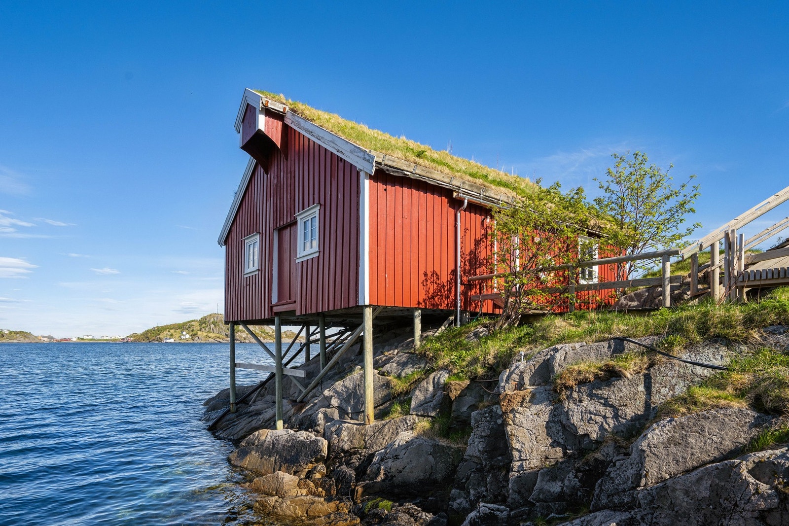 Unik beliggenhet i sjøkanten. Galleribilde