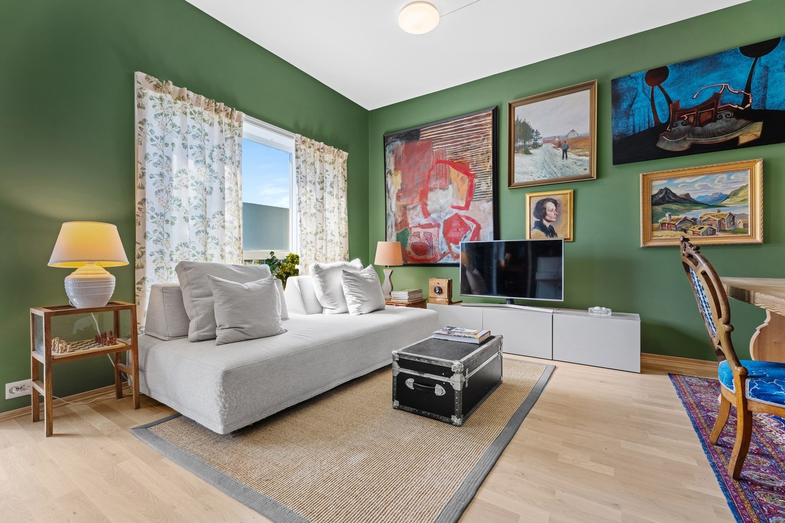 God plass til sofagruppe Galleribilde