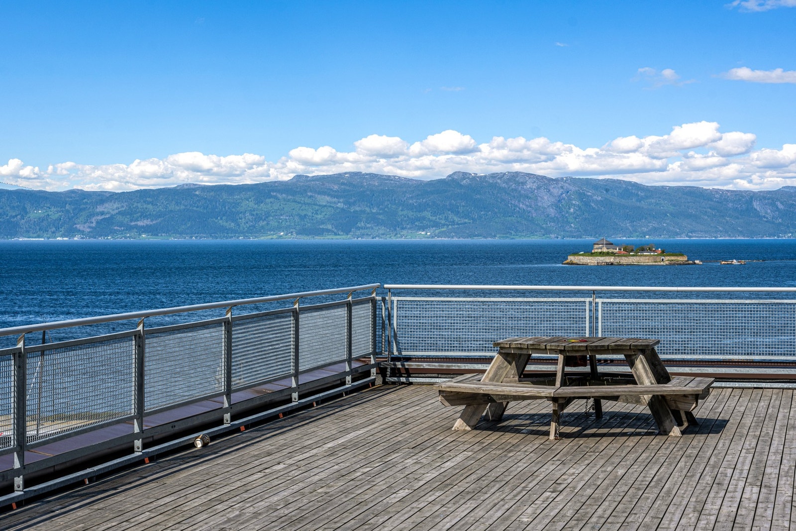 Nydelig utsikt over Trondheimsfjorden. Galleribilde