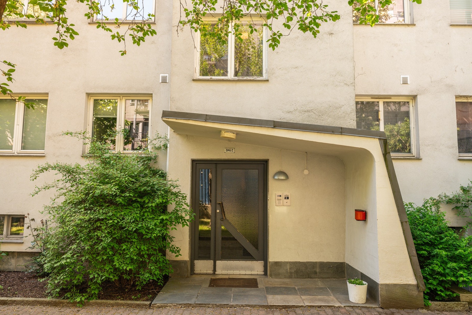 Inngangsparti Galleribilde