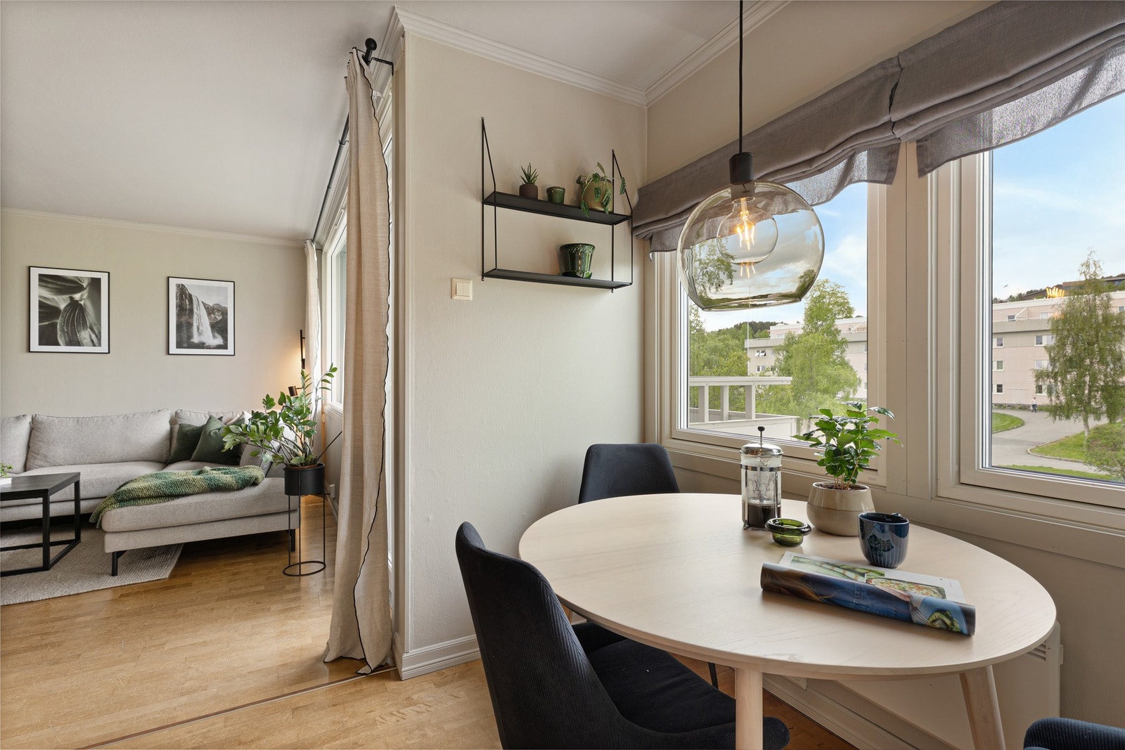 Alle vinduer i leiligheten er med 3-lags glass fra 2022. Galleribilde