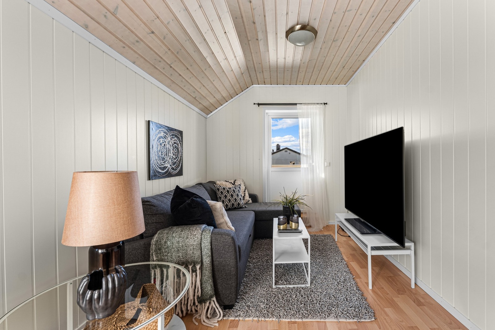 Fra kontoret er det også utgang til veranda'en. Galleribilde