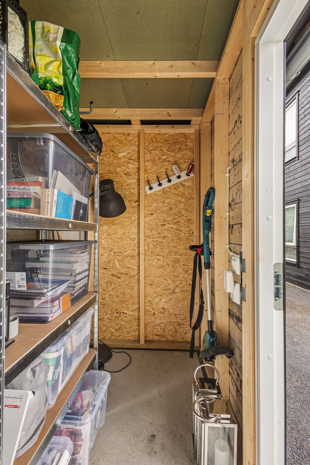 Utebod tilknyttet boligen. Galleribilde