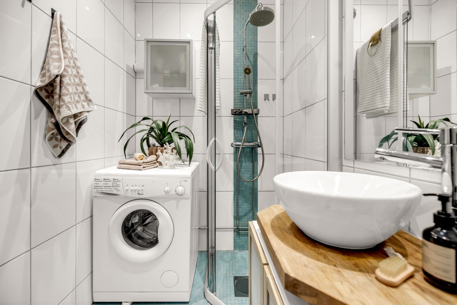 Behagelig gulvvarme på badet gir god komfort året rundt. Galleribilde