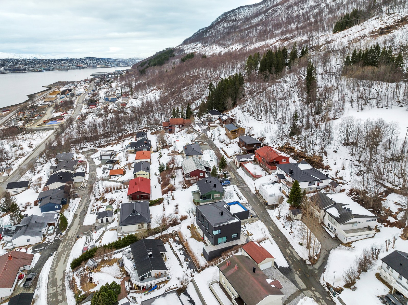 Her vil du/dere bo i et etablert og familievennlig område på Solligården. Galleribilde