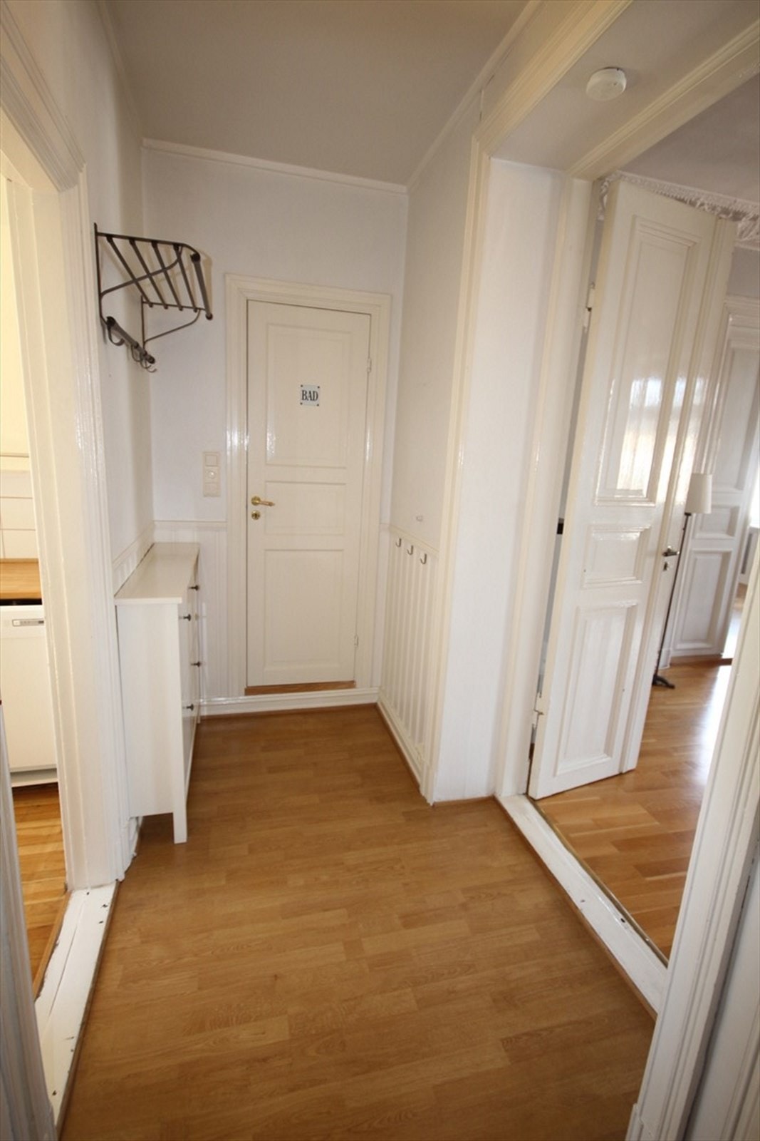 Entré. Galleribilde