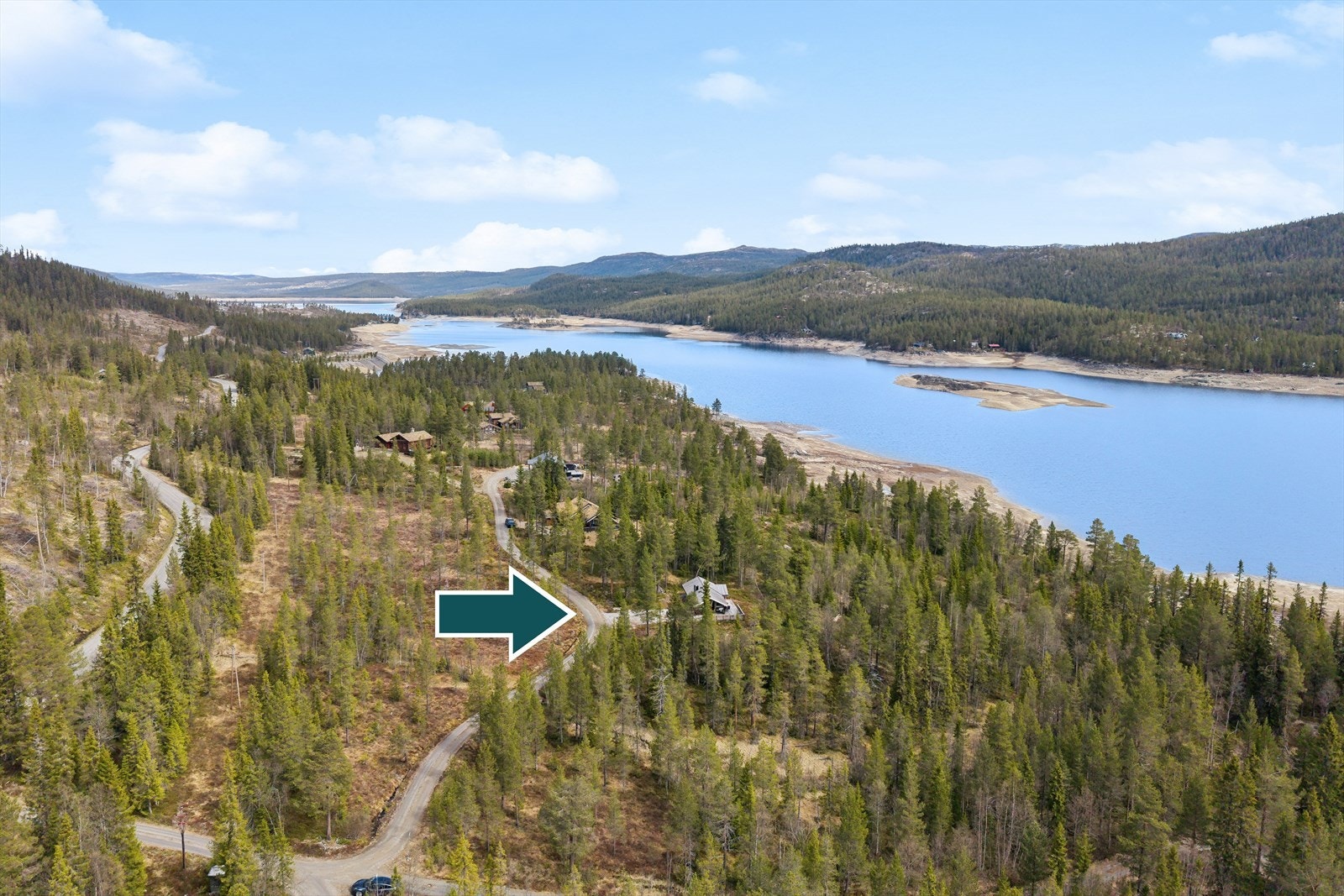 Dronebilde over område. Galleribilde