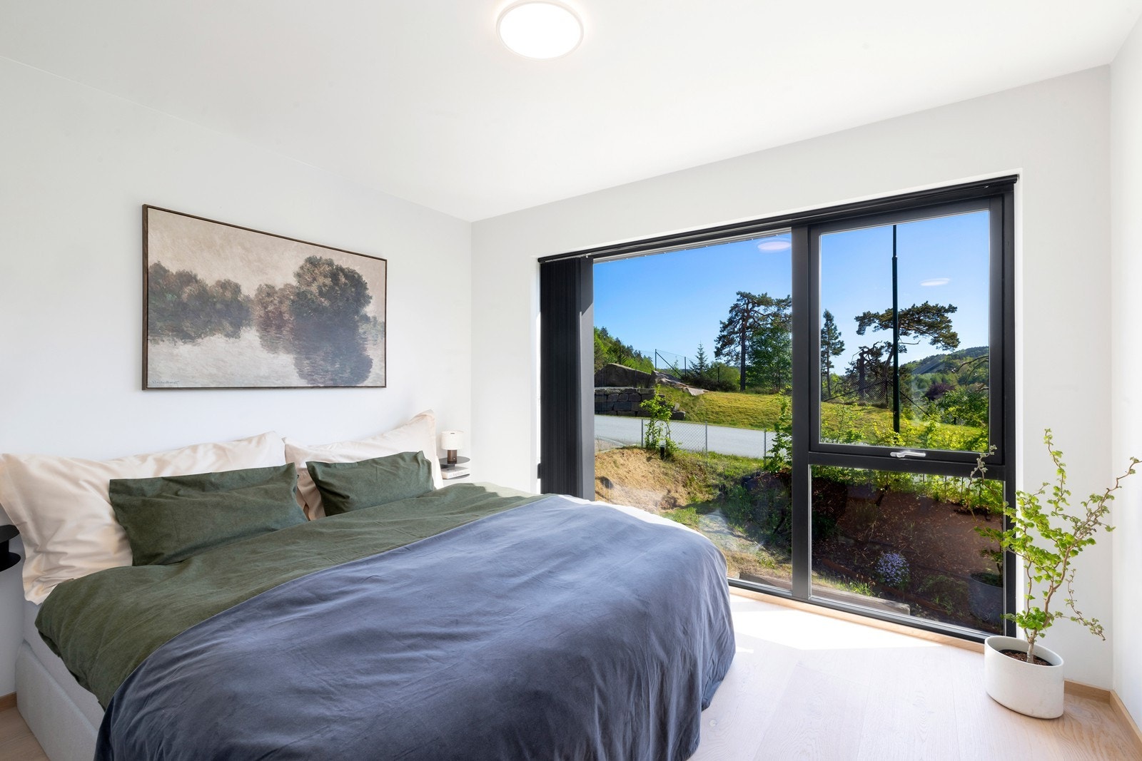 Hovedsoverom med eget walk-in closet Galleribilde