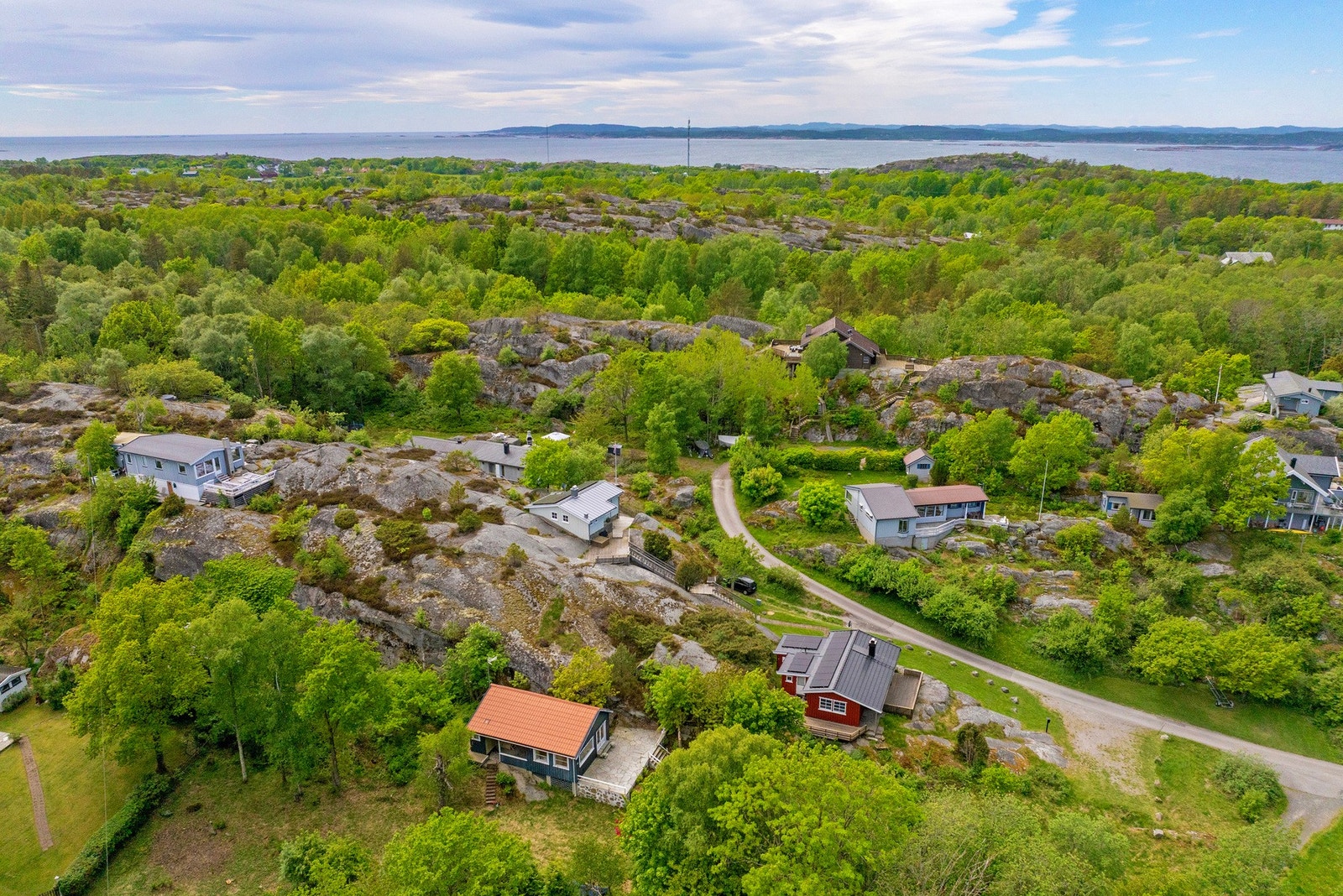 Tjøme/Hvasser har egne sykkelstier overalt. Et flott naturområde som må oppleves Galleribilde