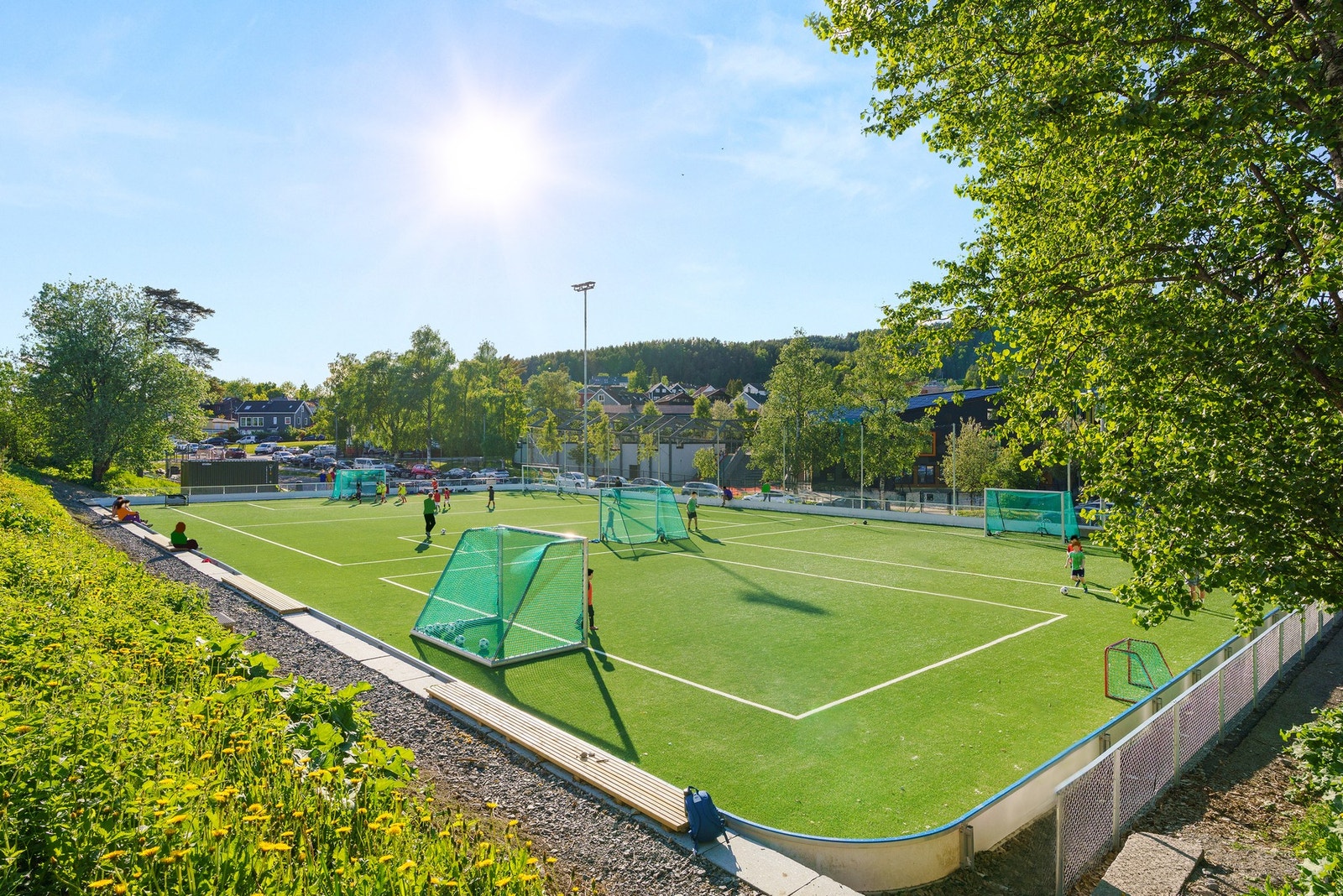 Fotballbane i nabolaget Galleribilde