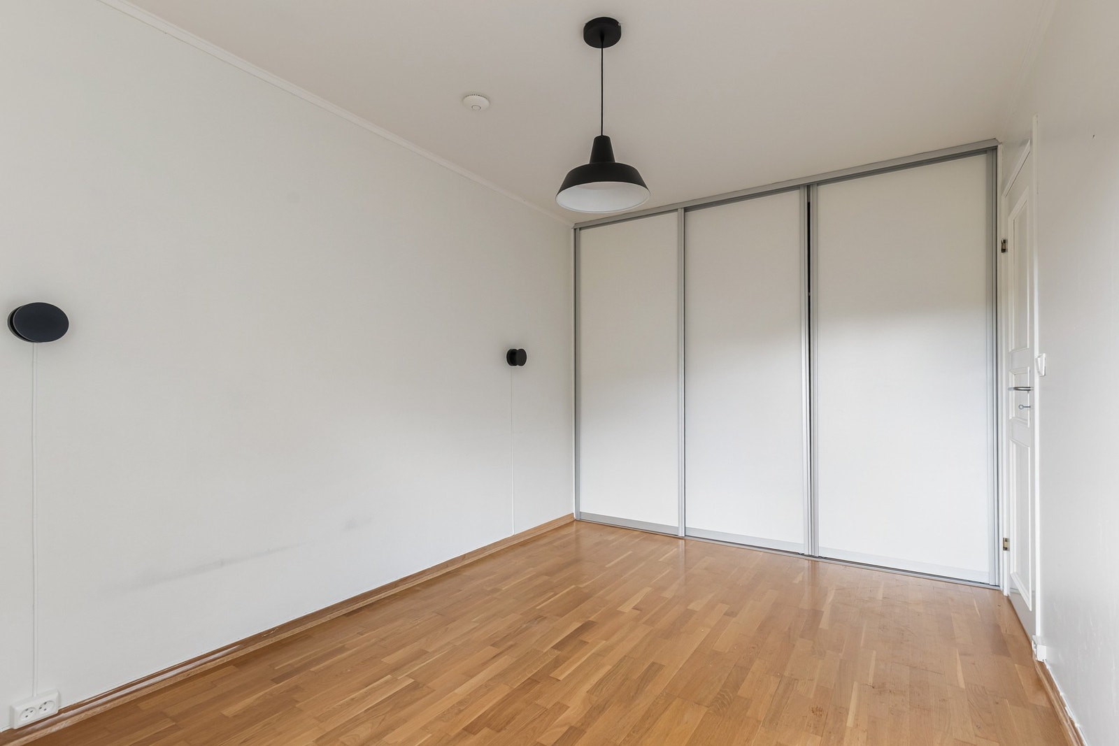 Rommene egner seg godt som barnerom, gjesterom eller hjemmekontor etter behov. Galleribilde