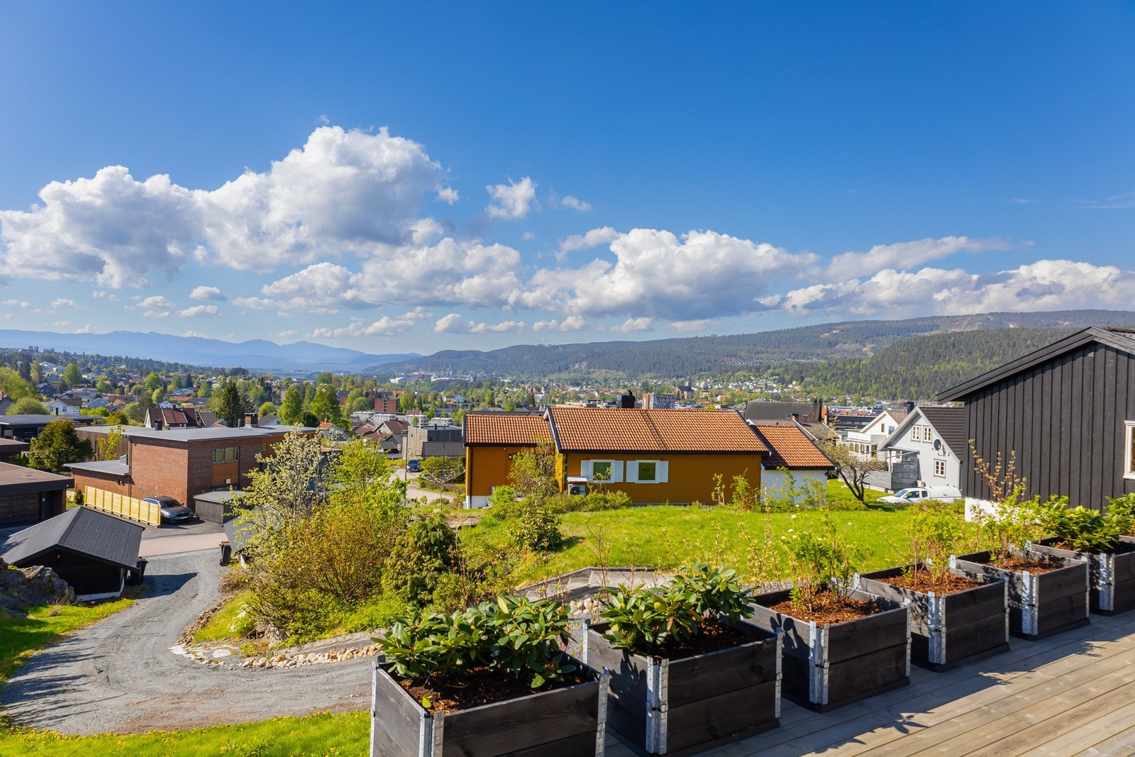 Panoramautsikt ut over Kongsberg. Galleribilde