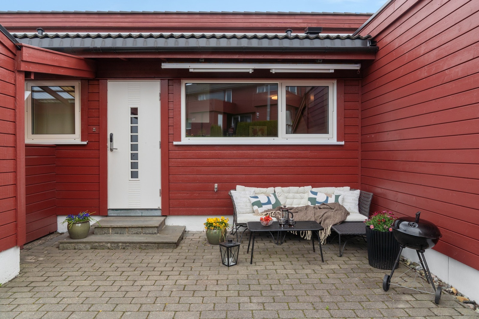 Her kan man innrede med spisegruppe, grill og egen sittesalong. Galleribilde