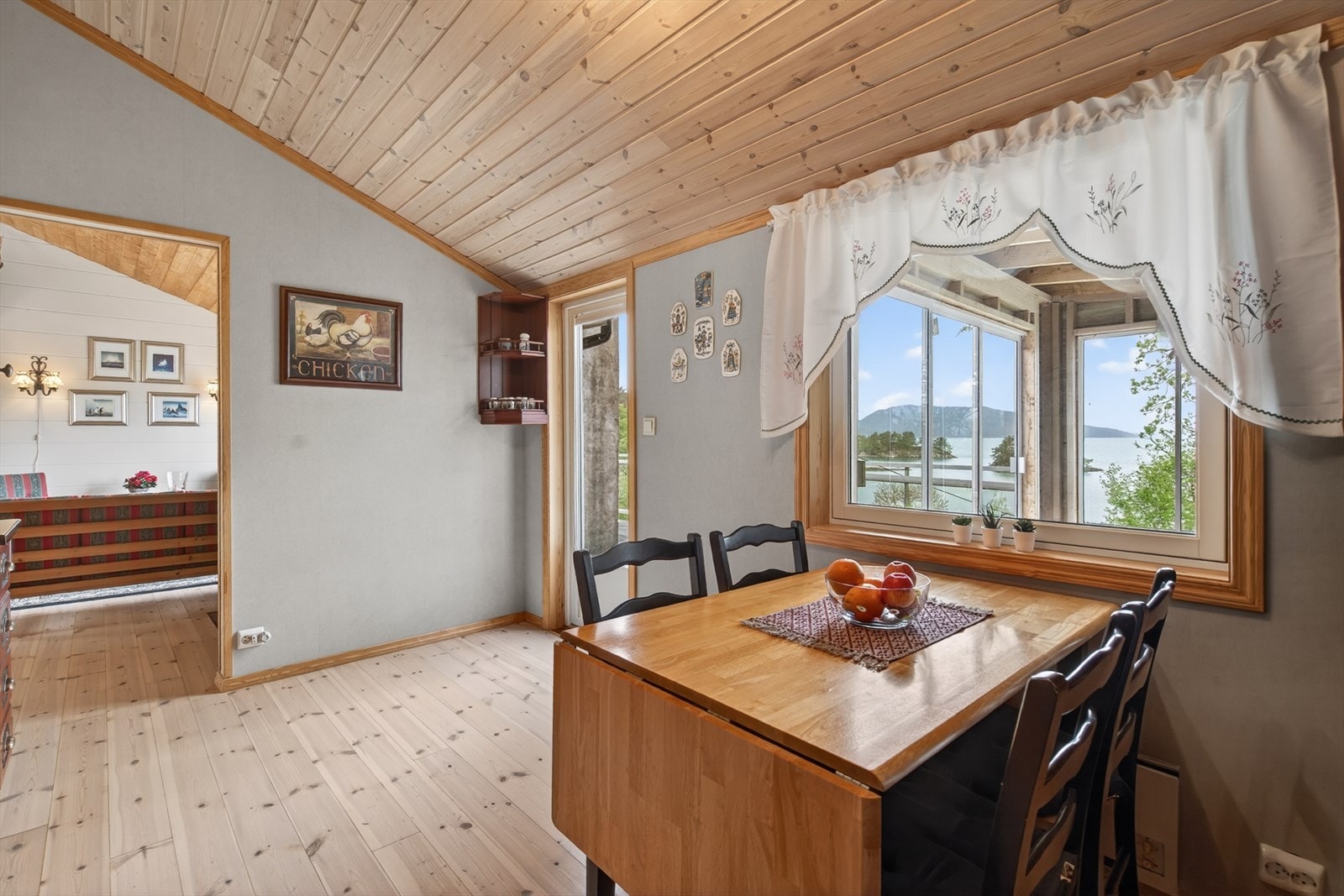 Et hyggelig sted å nyte morgenkaffen og en bedre frokost. Galleribilde
