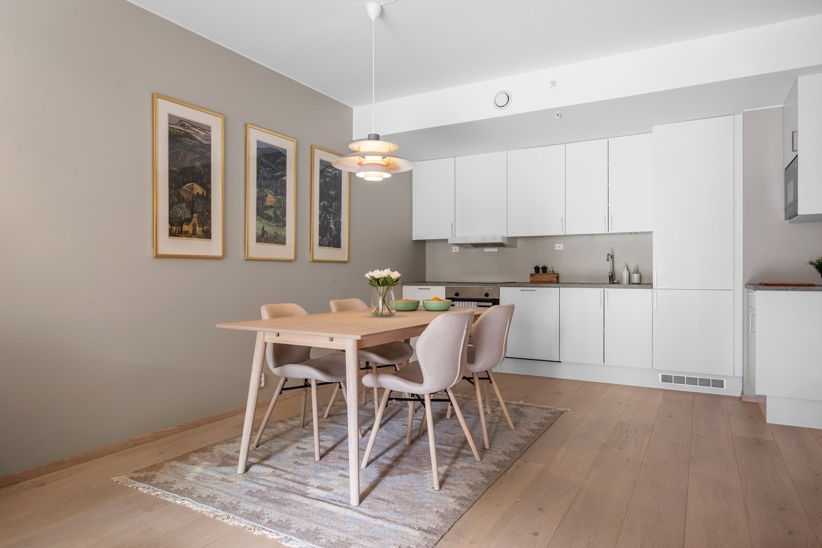 Leiligheten har en gjennomgående god standard og har fått TG0 på alle punkter fra takstmann Galleribilde