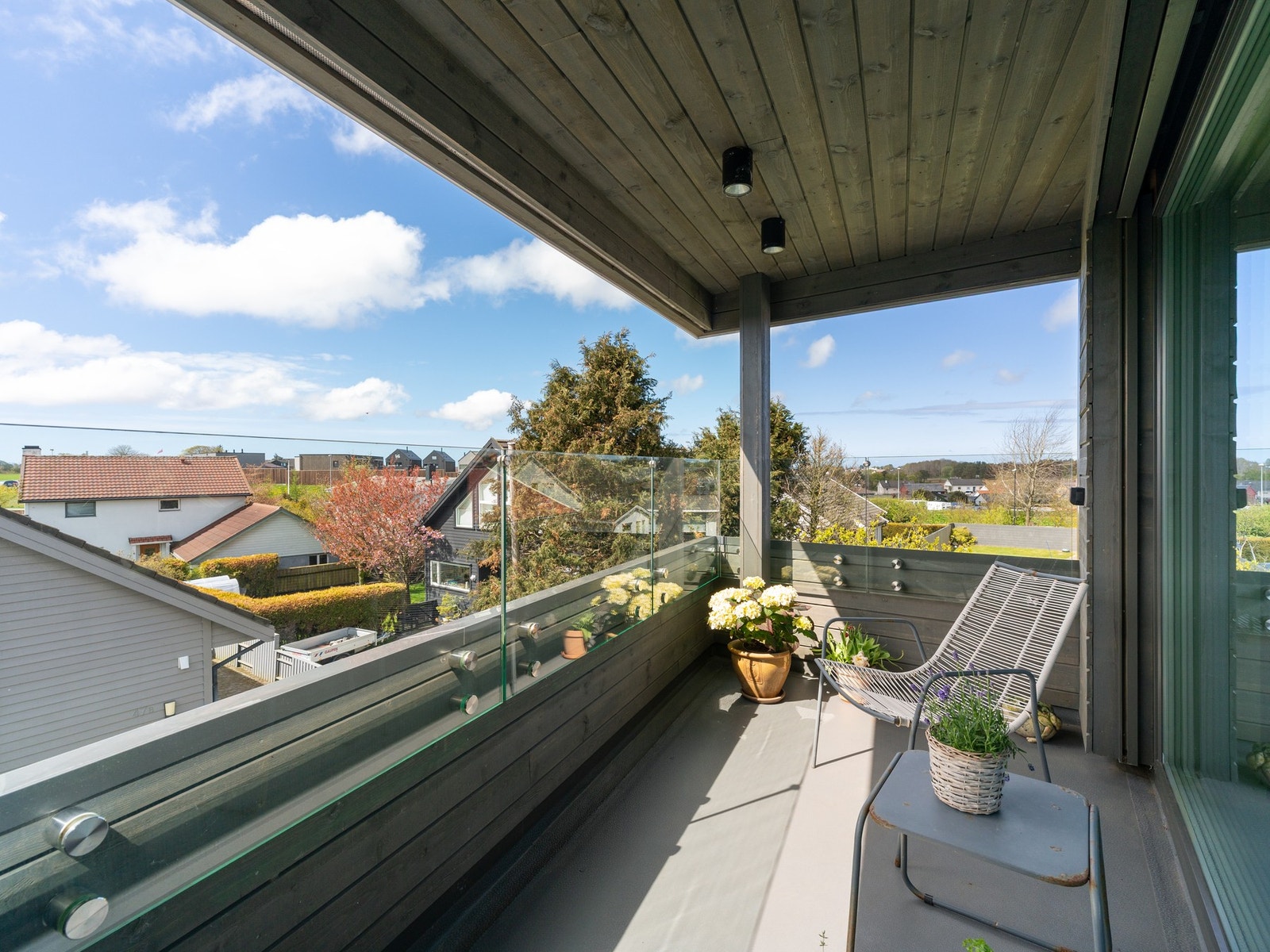 Her har man plass til en koselig sittegruppe. Galleribilde