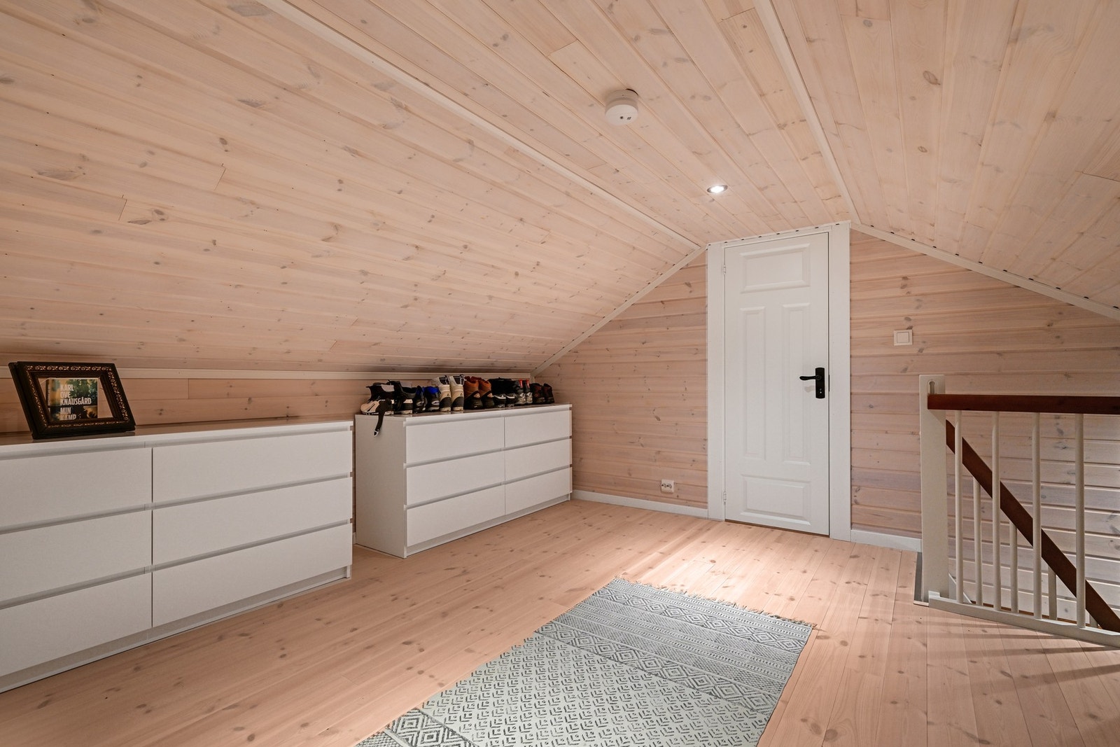 En fantastisk etasje med mye plass! Galleribilde