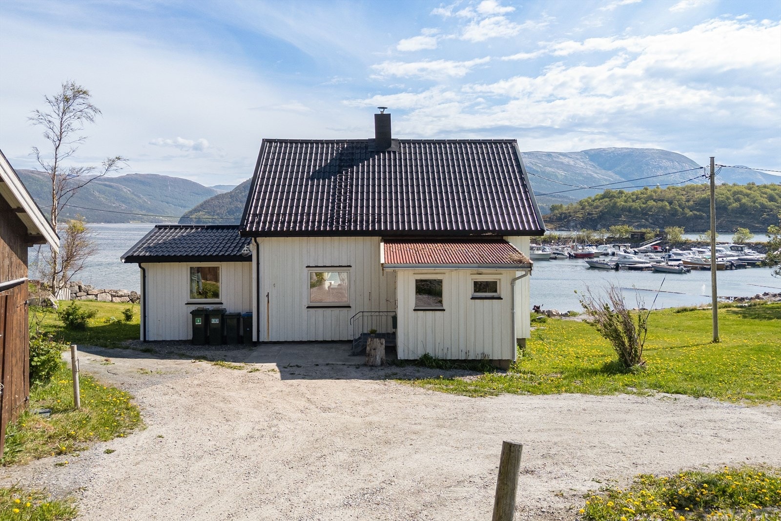 Boligen fikk nytt yttertak i forbindelse med tilbygg i 2014. Galleribilde