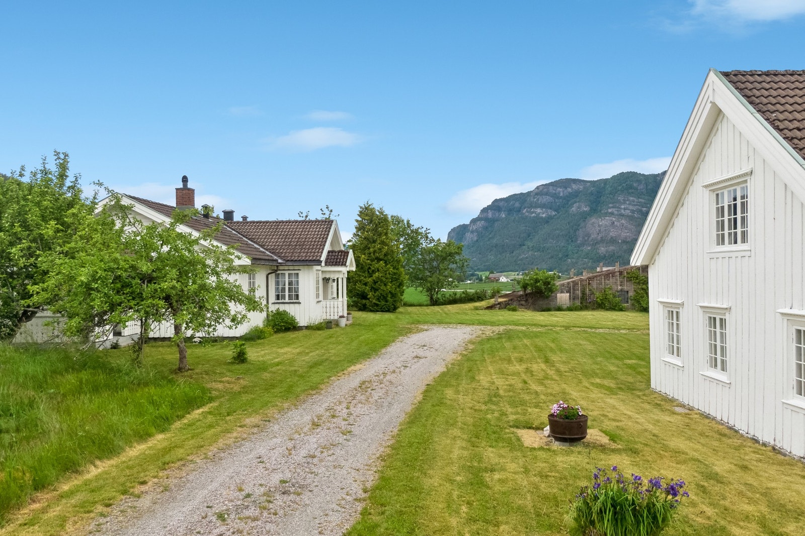 Det er kun 3,5 km til Bø sentrum Galleribilde