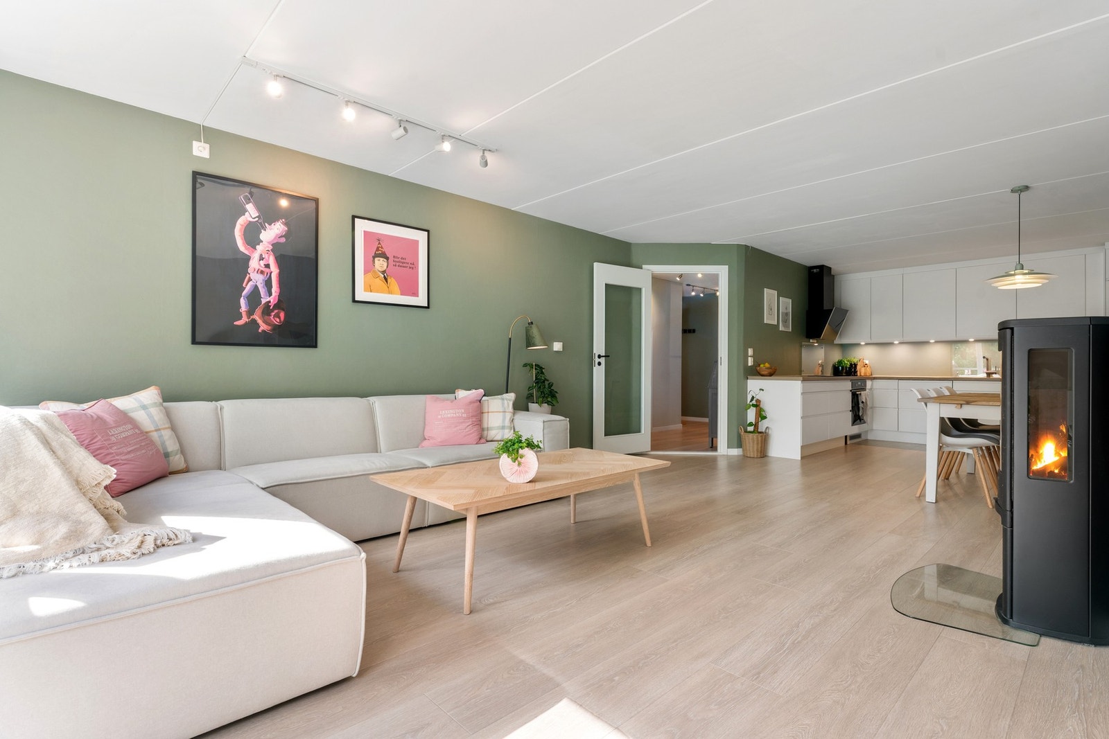 Varmtvann og tv/bredbånd er inkludert i felleskostnadene. Galleribilde
