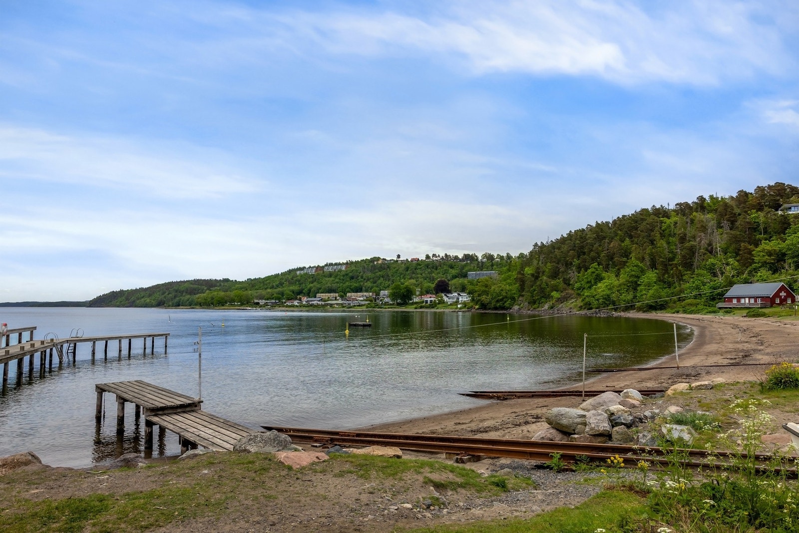 Få minutters gange til flott strand Galleribilde