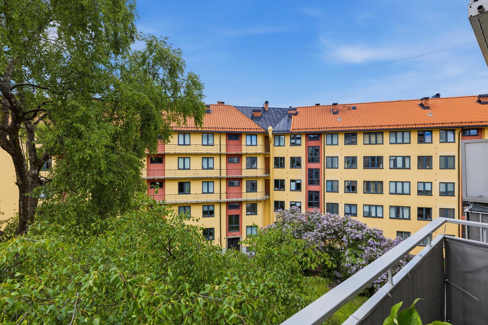 Utsyn fra balkongen Galleribilde