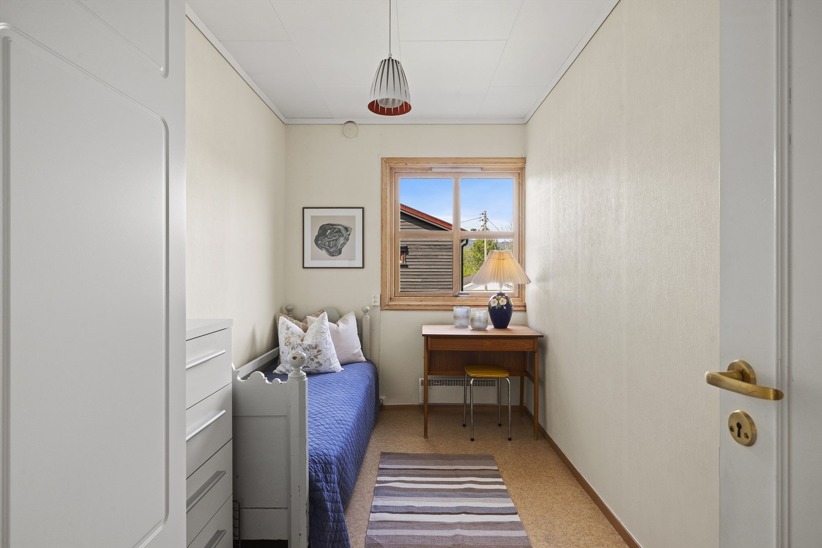 Soverom 3 utstyrt med garderobe. Galleribilde