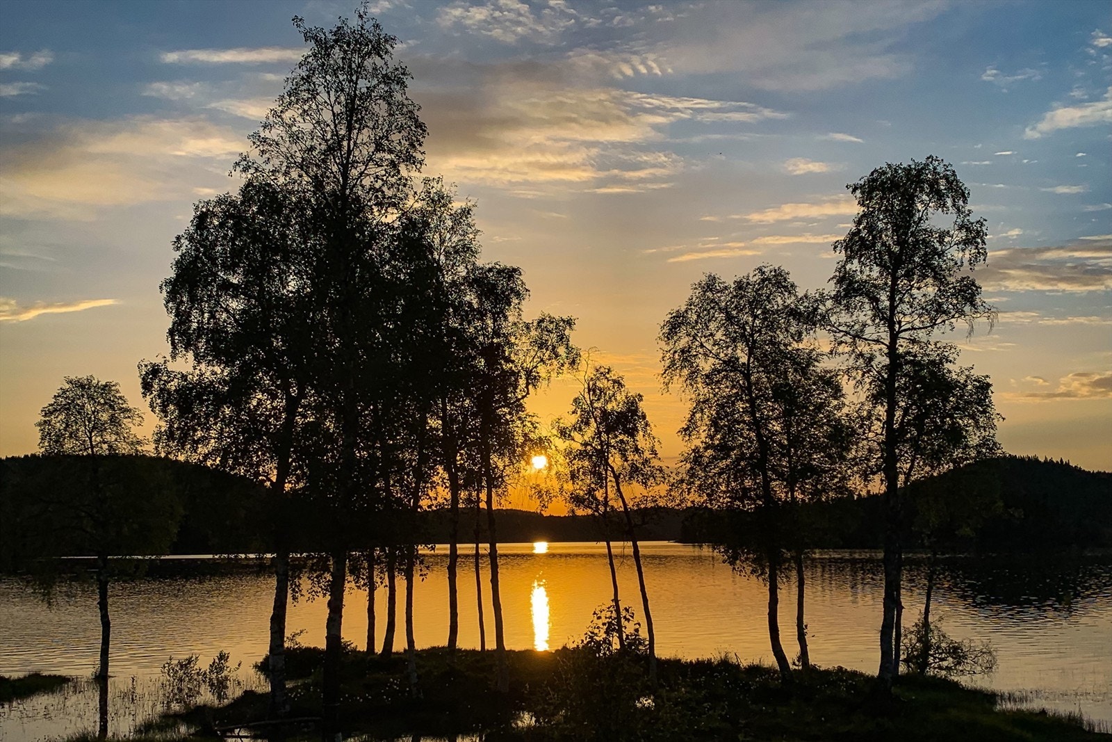 Badeplassen på Vassåsstranda ved Bergsvannet og gode fiskemuligheter i Grennesvannet er blant høydepunktene. Det finnes også en fin tursti på Granåsen som tar deg gjennom Vassås ødegård. Galleribilde
