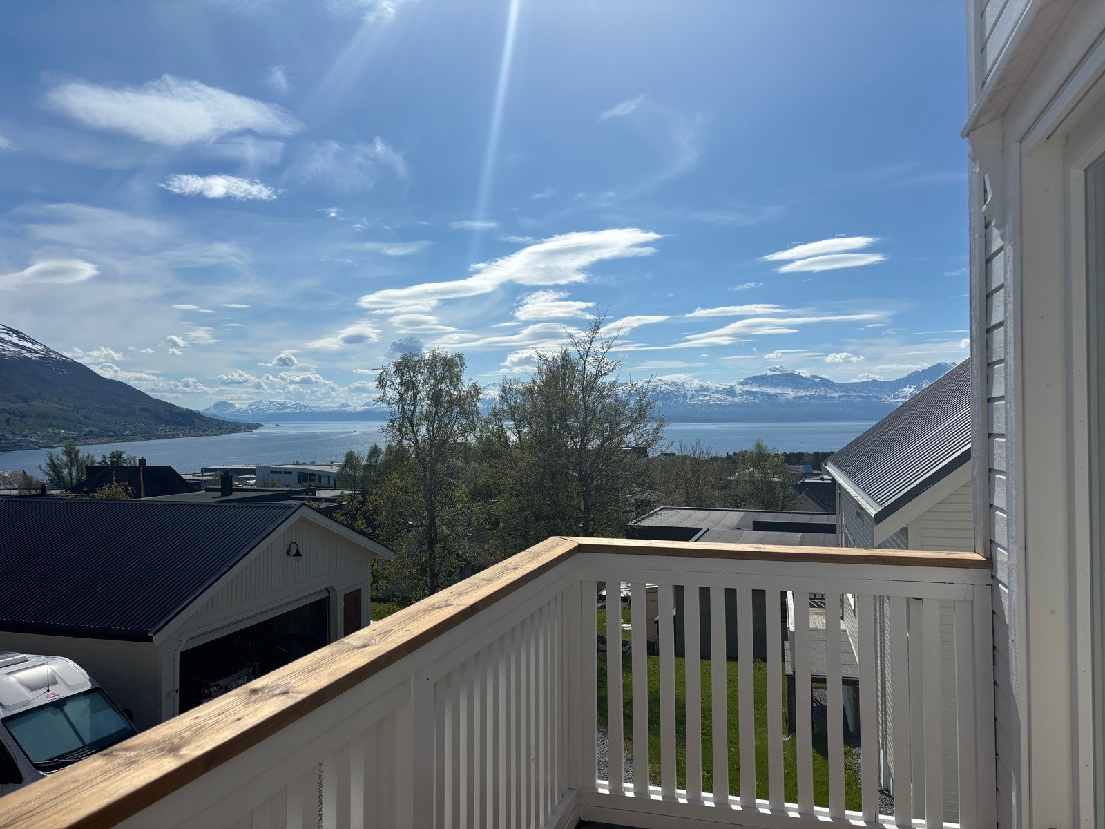 Utsikt fra østvendt balkong! Selgers private foto