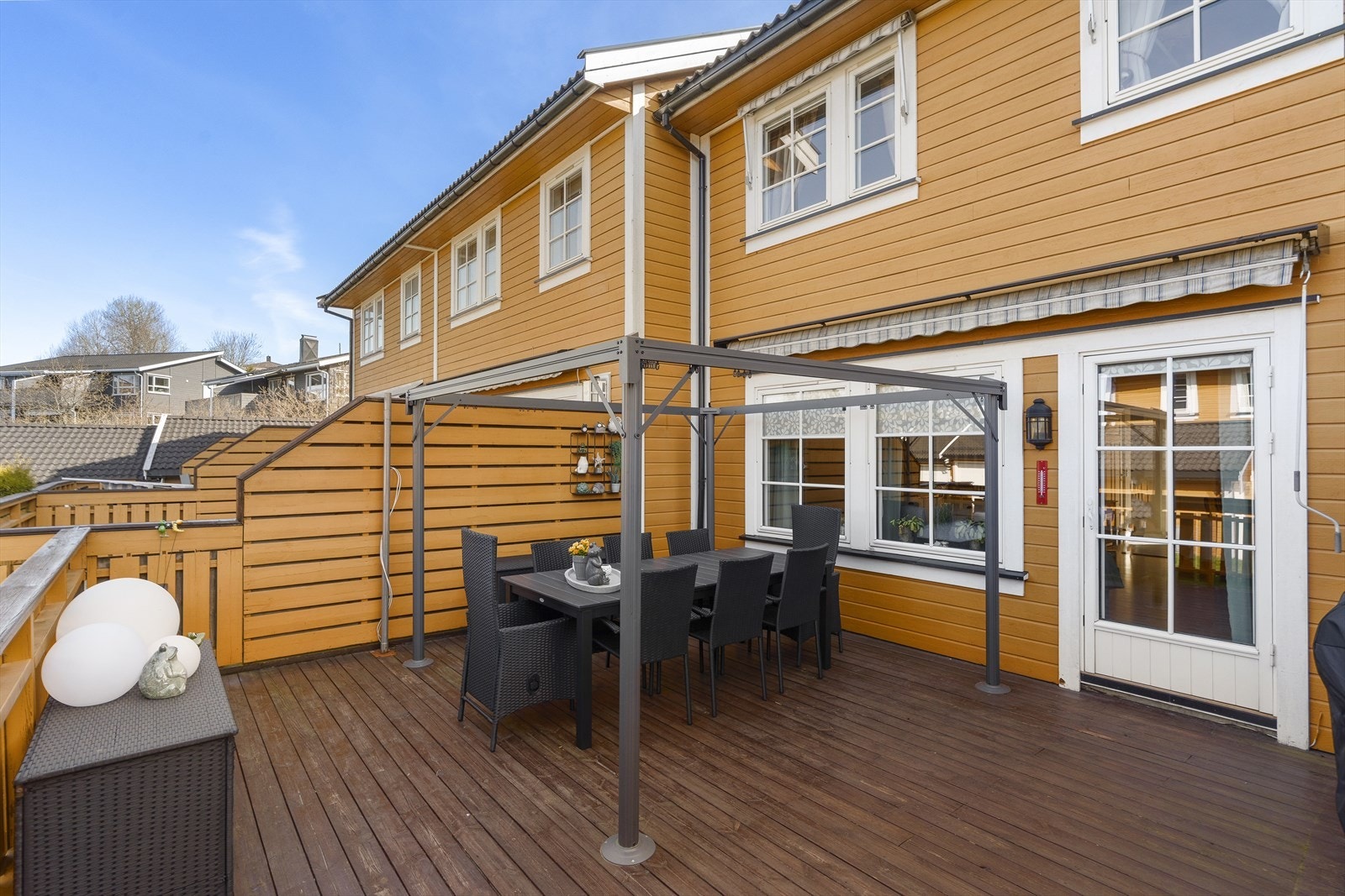 Terrassen er vestvendt. Galleribilde