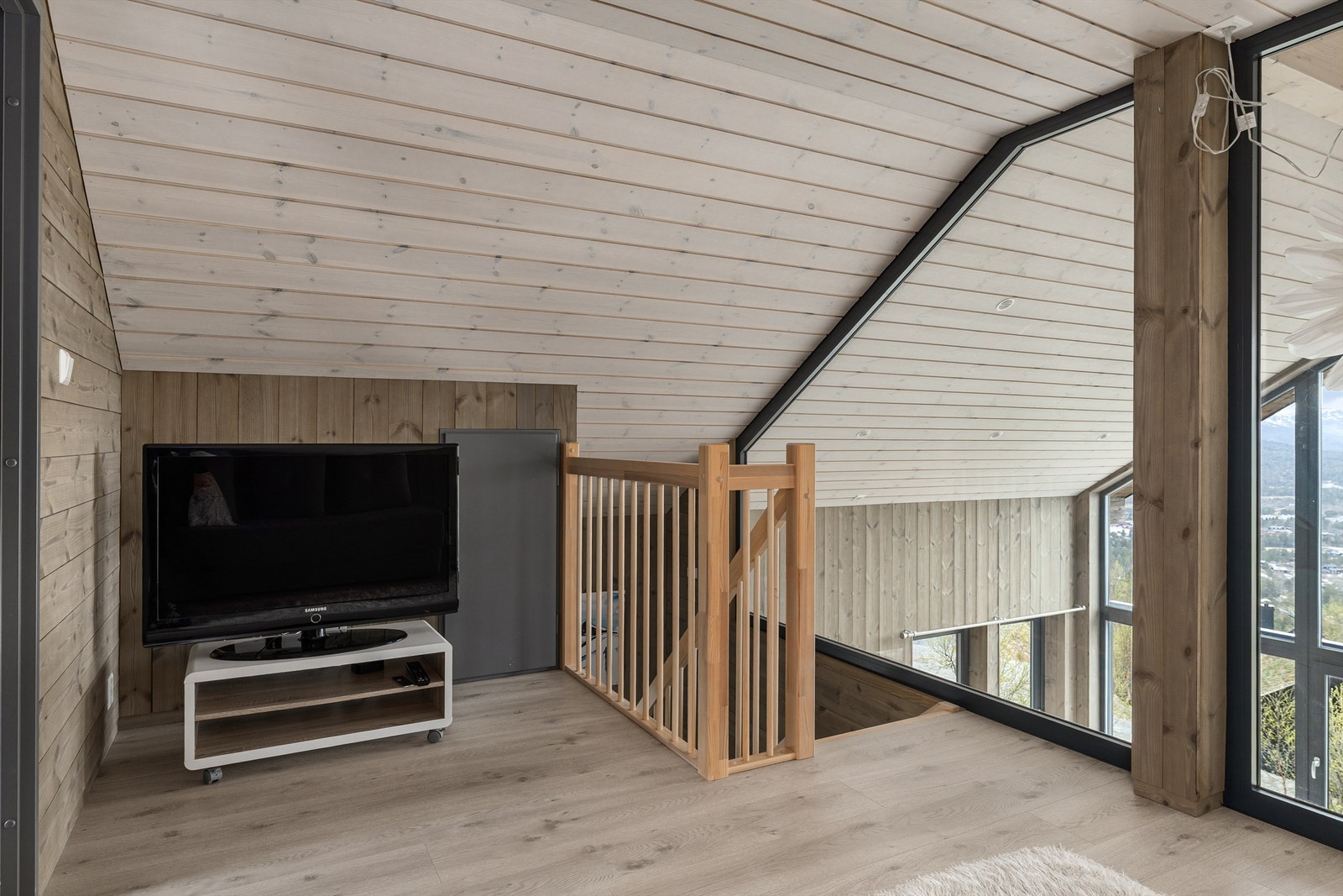 Loftstue Galleribilde