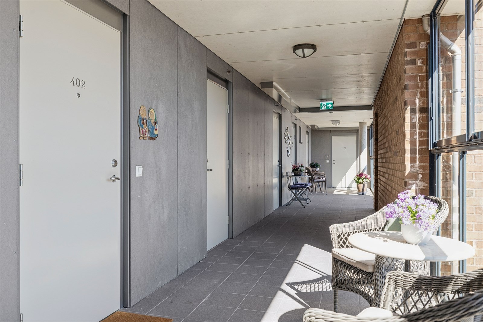 Fellesarealene i Klosterhagen II er velholdte, med adkomst via heis og trapperom. Galleribilde