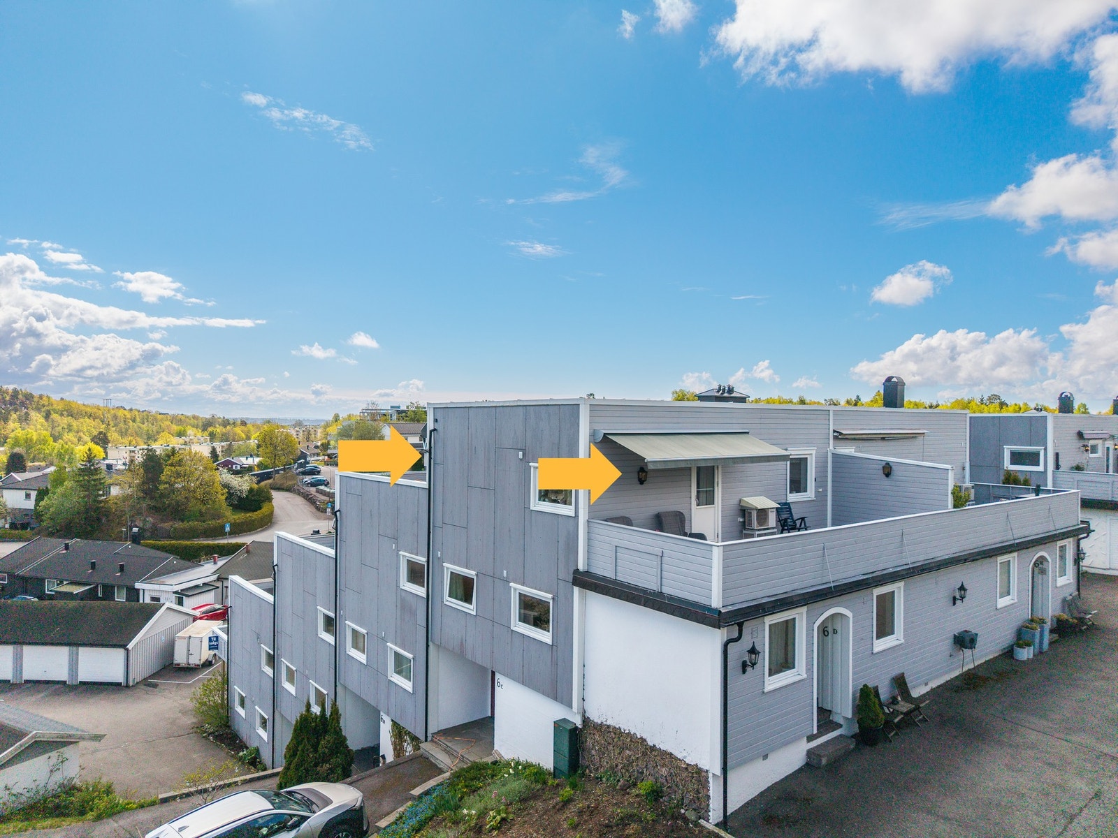 Gjenomgående leilighet på toppen med sol fra morgen til kveld Galleribilde