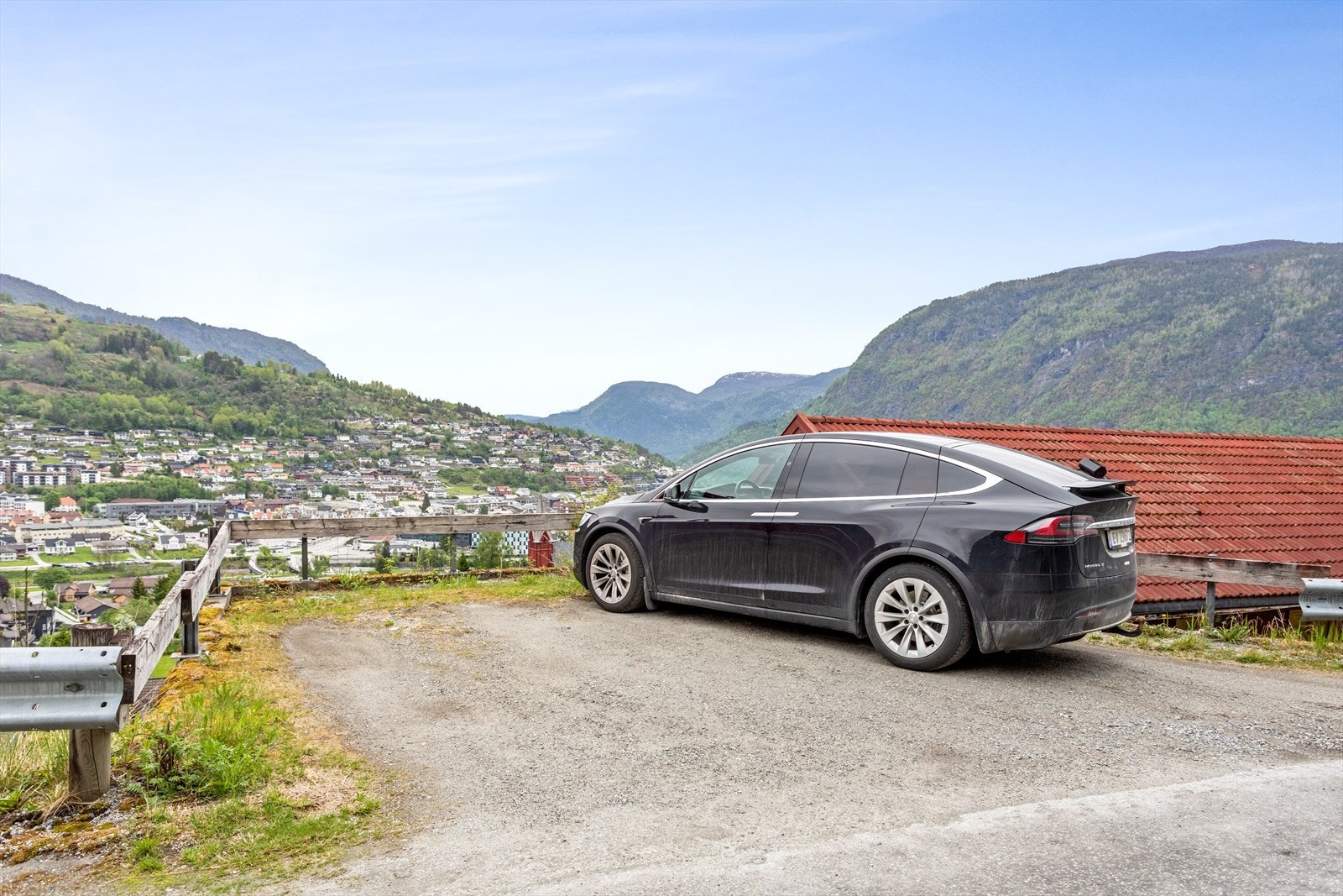 Nedom vegen er det mulegheit for gjesteparkering for området Galleribilde