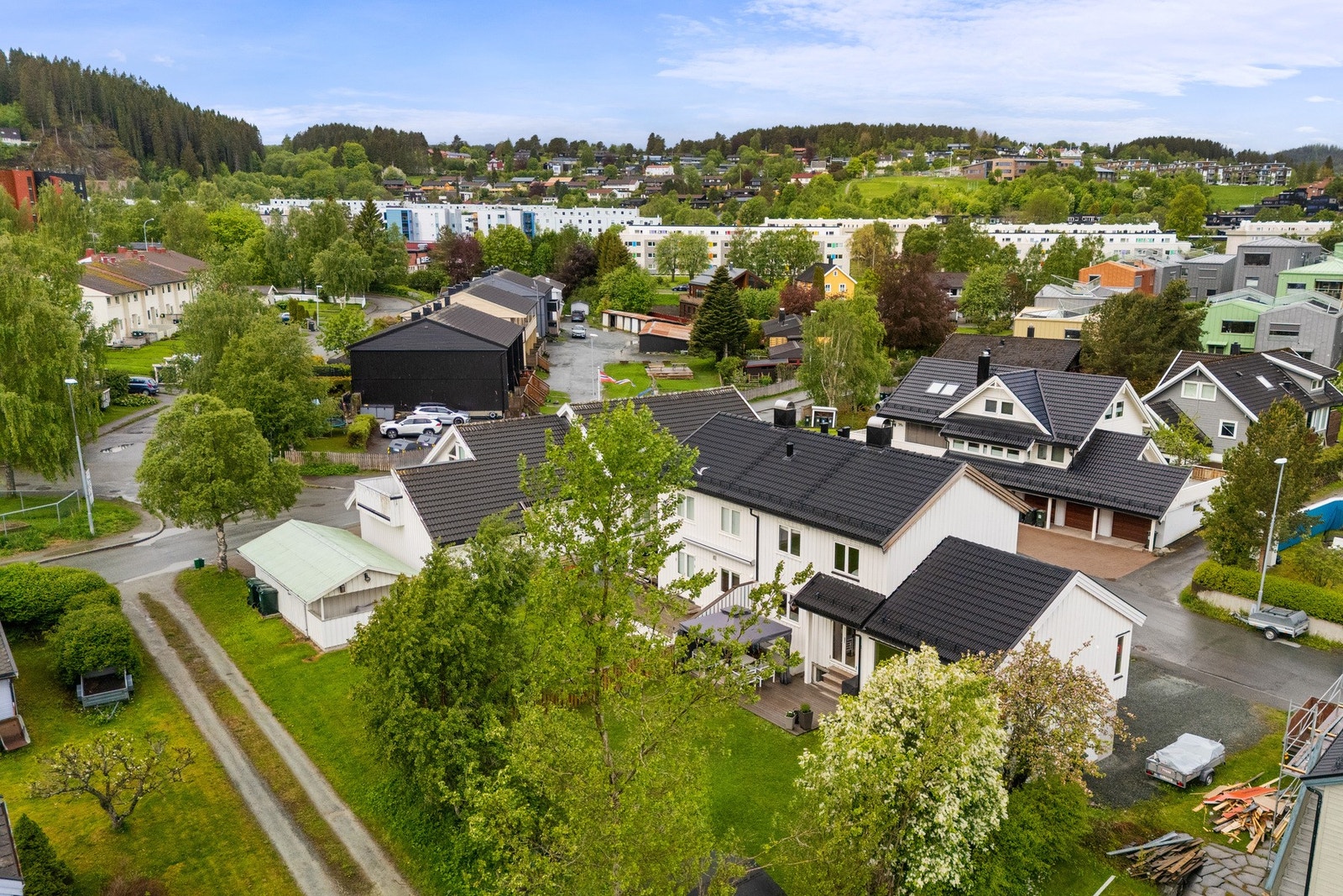 Svært populær og attraktiv beliggenhet på Havstein med Rema-butikk, Metrobuss og golfbane bare 2-300 meter unna. Galleribilde
