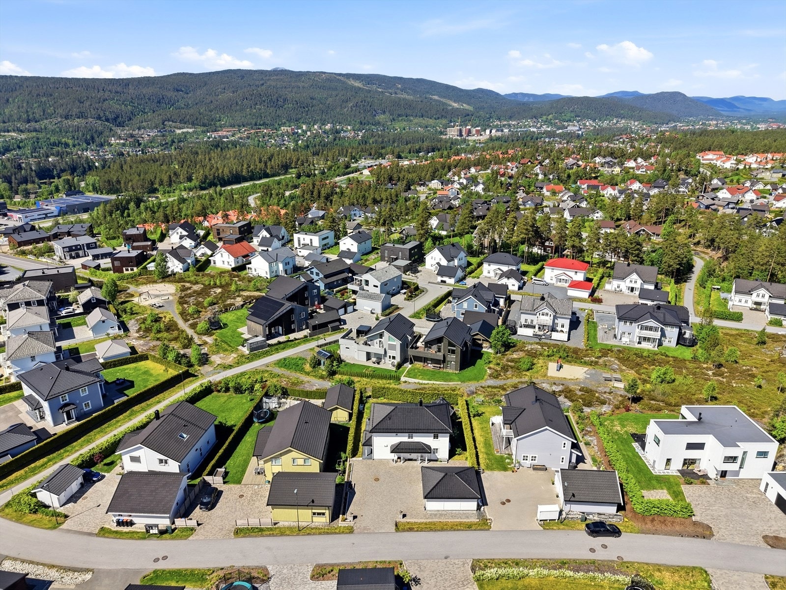 Lafteråsen er et familievennlig og ettertraktet boligstrøk, ca. 10 minutters kjøring fra Kongsberg sentrum. Galleribilde