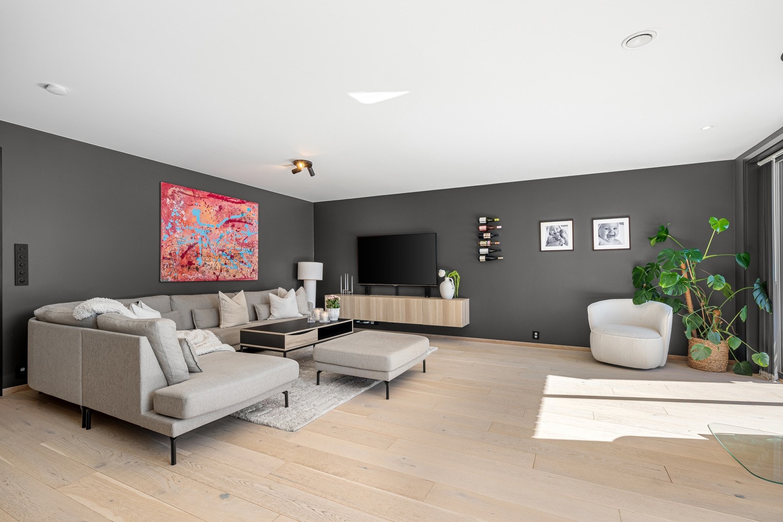 God plass til stor "familiesofa". Galleribilde