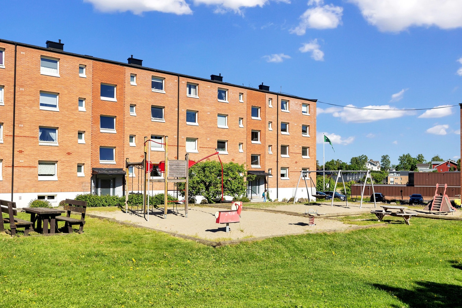 Lekeplass for store og små. Galleribilde