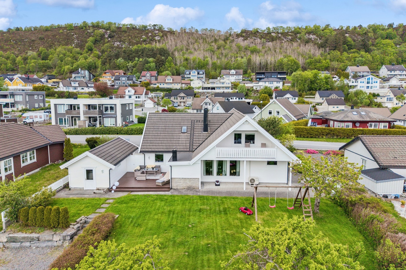 - i barnevennlig område på Hoffland, Ellingsøya. Galleribilde
