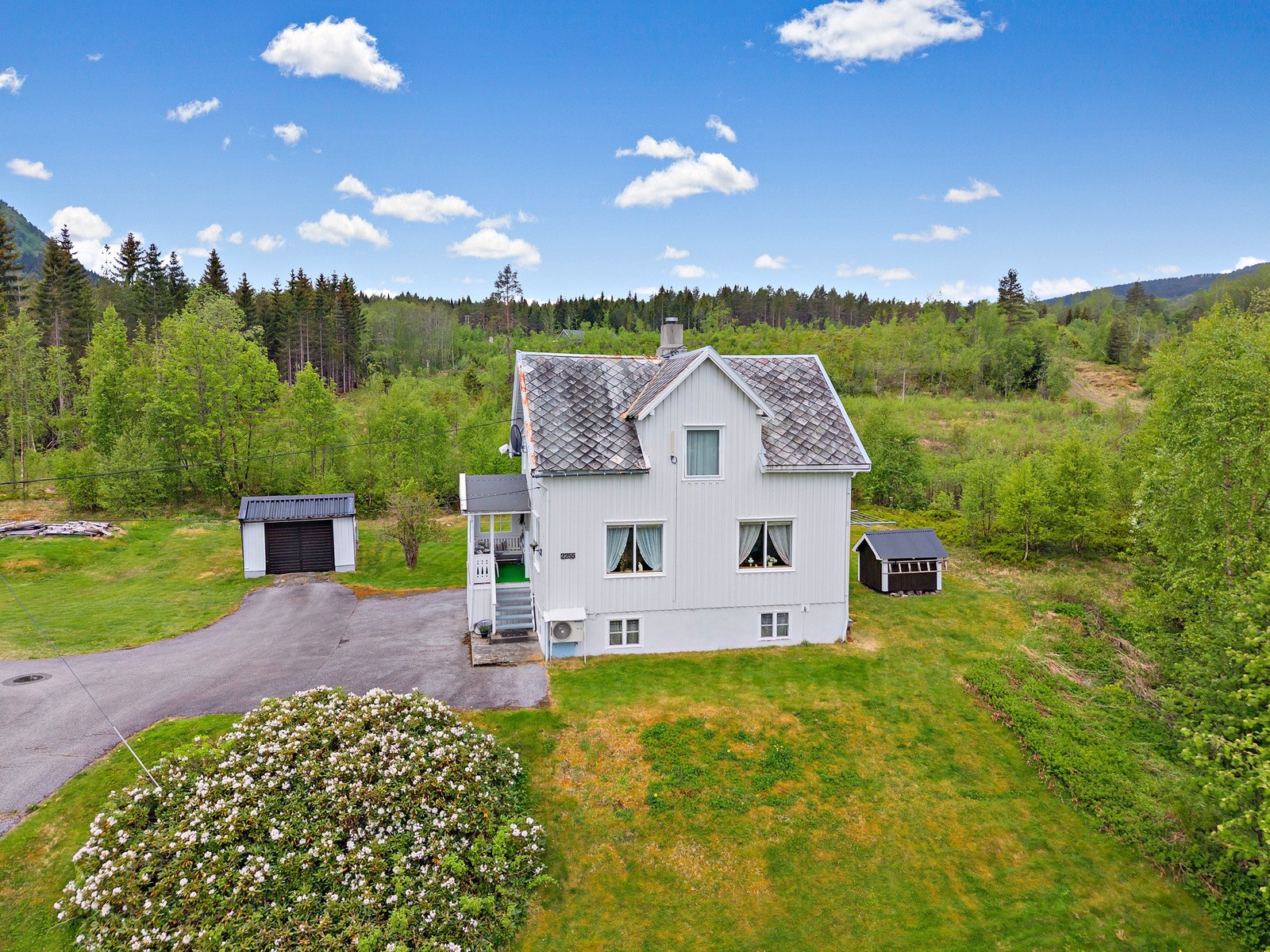 Velkommen til Sørlandsvegen 2255! Galleribilde