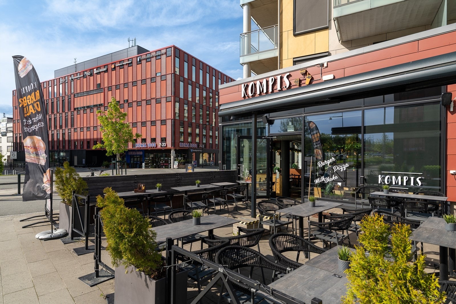 Kort veg til Sorgenfri med flere butikker og restauranter. Galleribilde